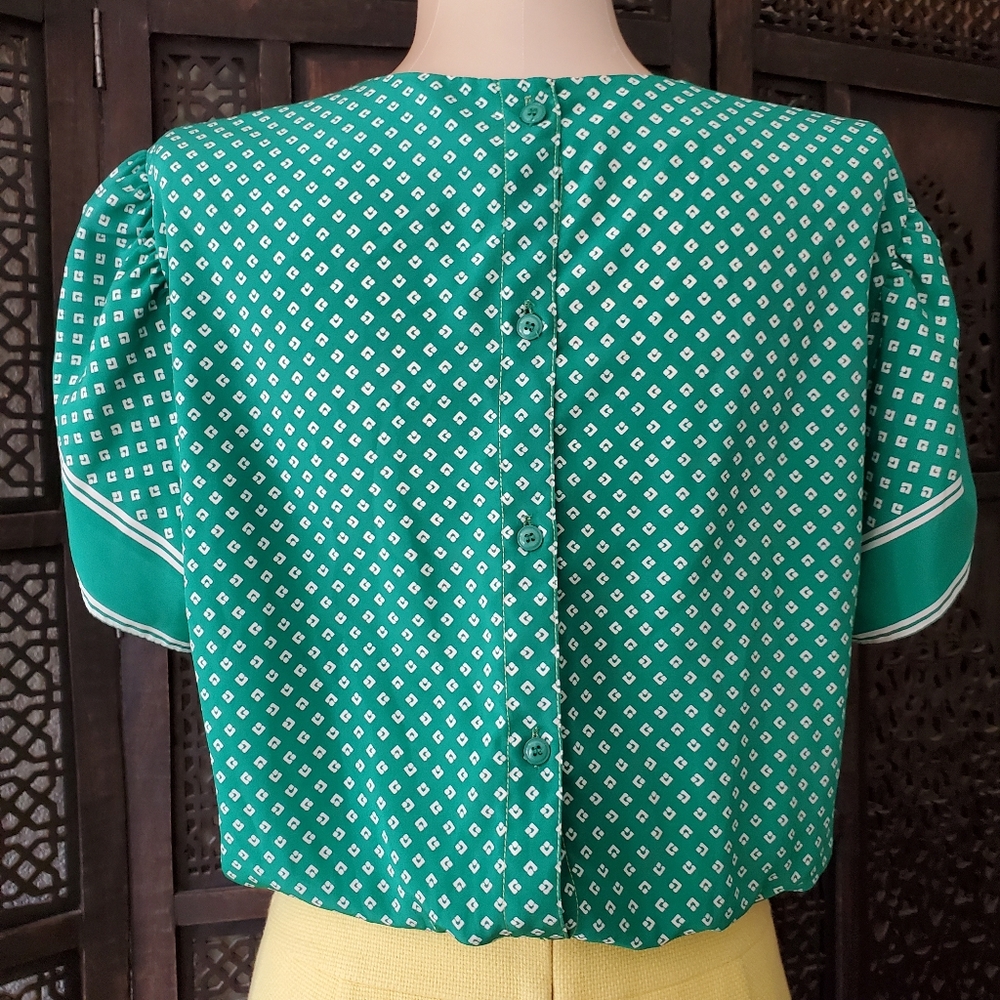 Vintage Hankerchief blouse Sm/M - Picture 3 of 16